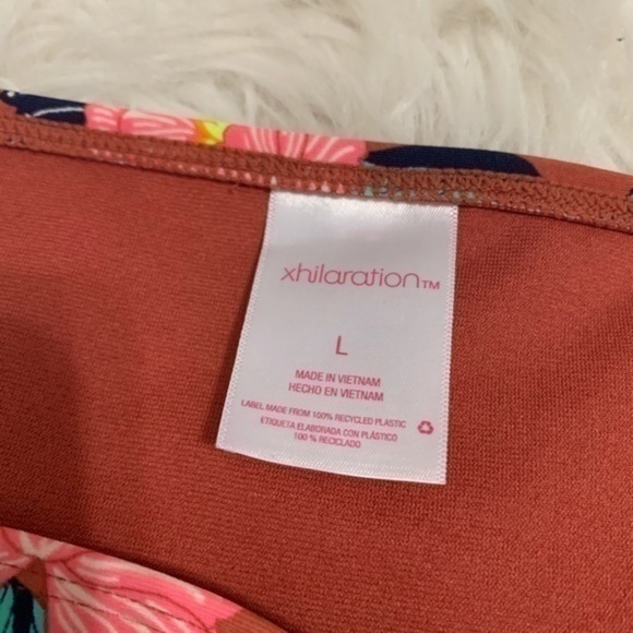 Xhilaration Floral Bikini Bottom Size Large - Picture 4 of 6